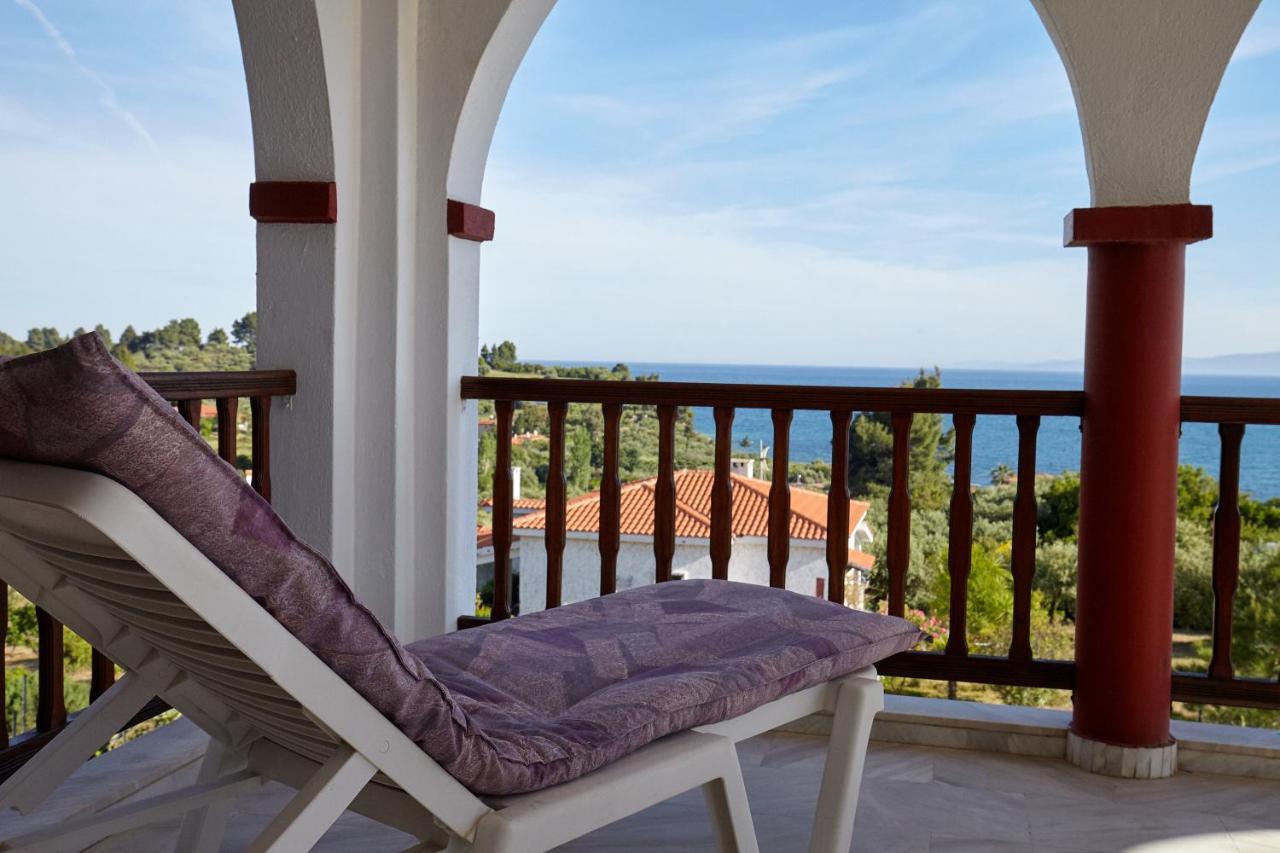 Villa Maria By Rentalspro Services - Ouranoupoli Halkidiki Exterior foto