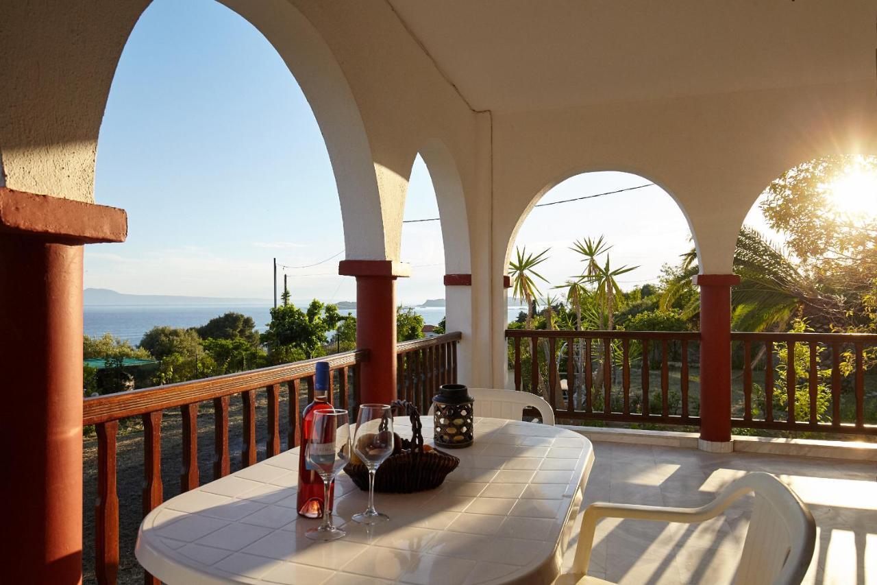 Villa Maria By Rentalspro Services - Ouranoupoli Halkidiki Exterior foto